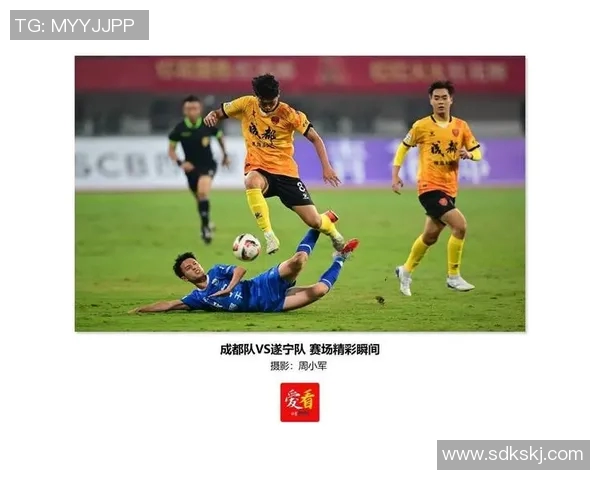 足球明星大解说背后的故事与他们的精彩瞬间解析