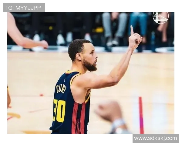 库里三分大赛决赛狂轰20球创历史传奇时刻再现篮球之巅